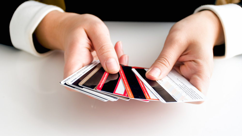 Prepaid Cards Pave Way for You to Go Cashless in a Smarter Way