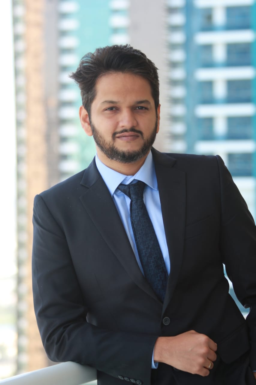 Navigating The Generative AI wave For Financial Services Domain