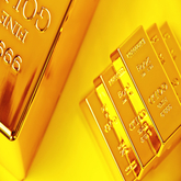 Gold Surges 7-Year- High; Traders Say Hardly Any Physical Demand