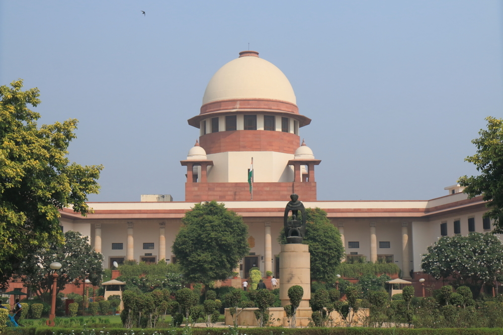 SC Ruling On AGR Favours MTNL, Hits Voda Idea Stock