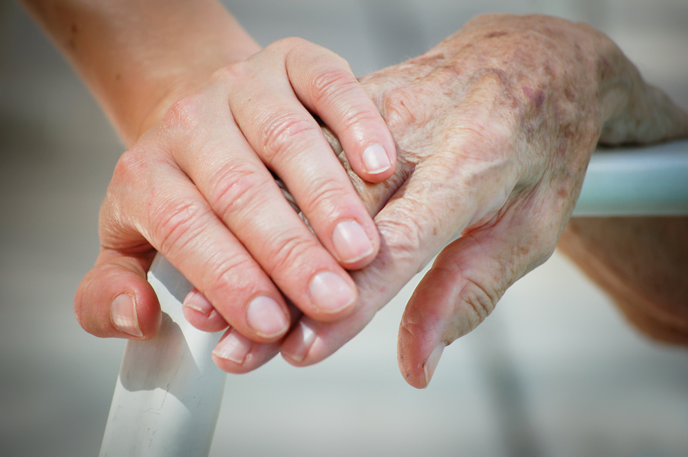 Factors To Consider Before Buying Health Insurance For Senior Citizen