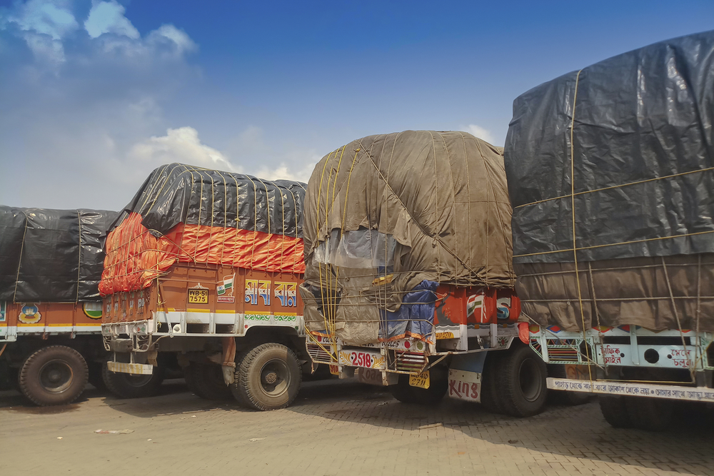 Covid Restrictions Cost Truckers Rs 1,000-Cr Loss a Day