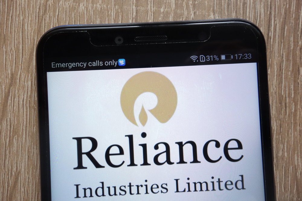 RIL Rally Cheers Markets; Sensex Up 524 Pts, Nifty Closes At 10,244