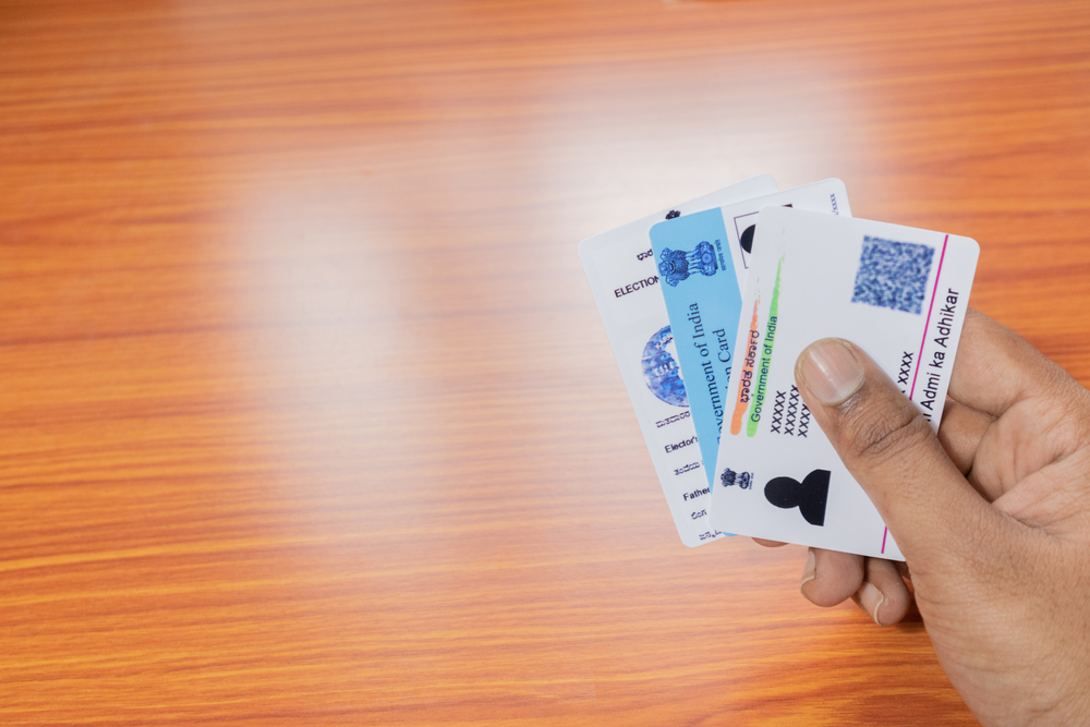 Aadhaar Made Mandatory For PMVVY Scheme