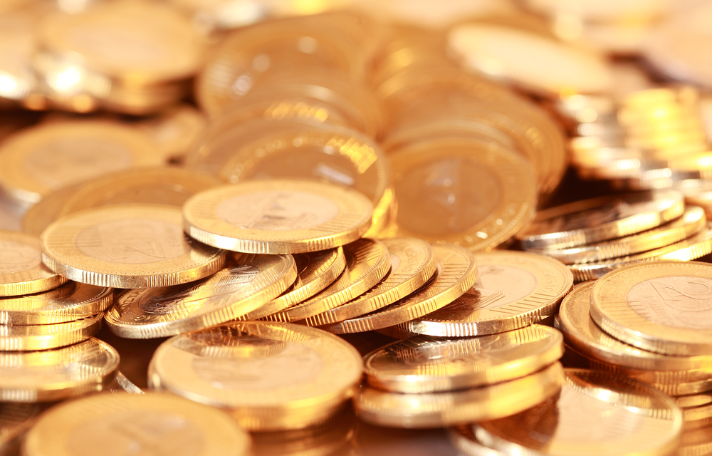 Yellow Fever of Investment in Times of Blues