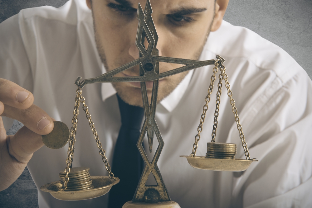 How to Avoid Reviewing Financial Portfolio Incorrectly