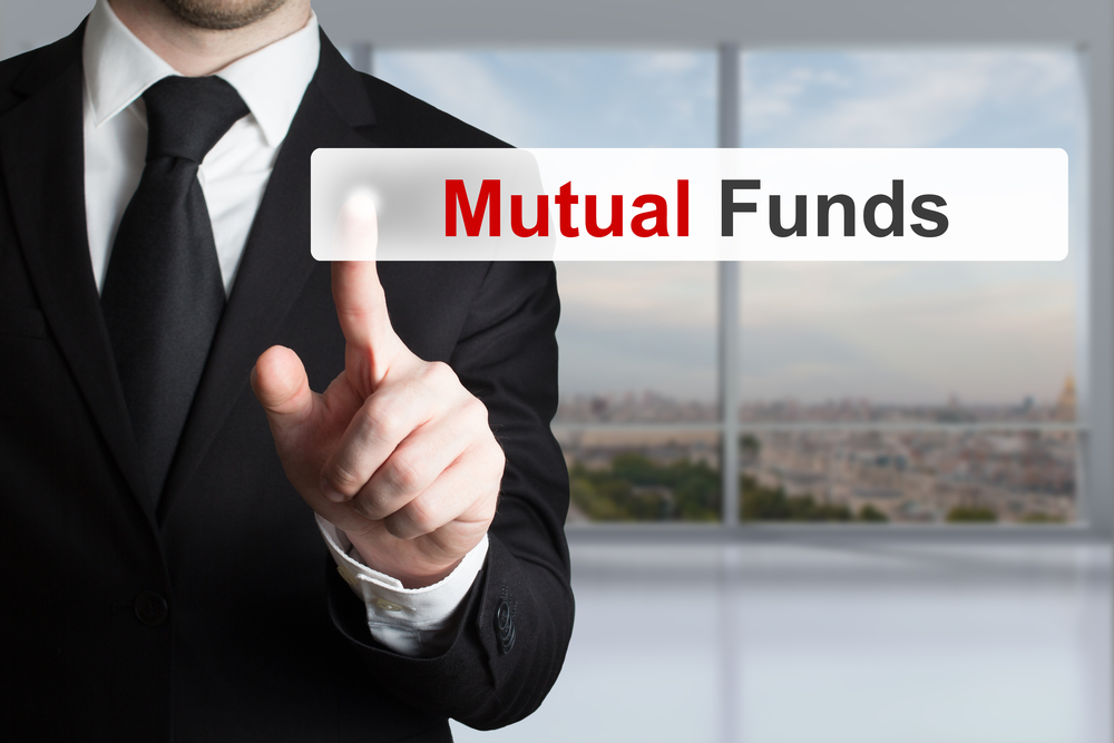 SIPs See Marginal Dip, But AUMs Cross Rs 3 Lakh Crore Mark