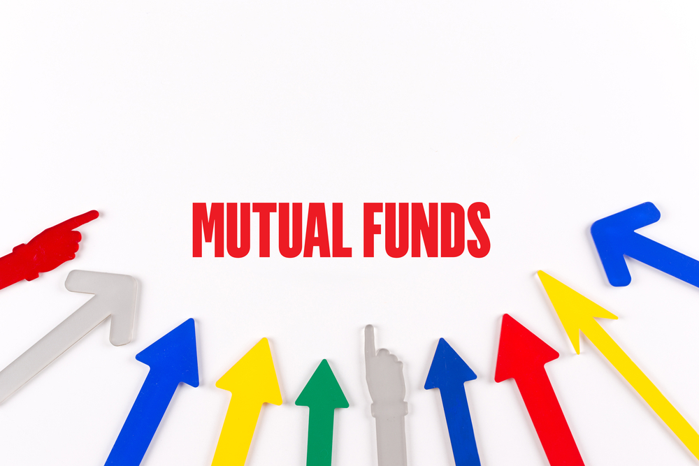MFs Withdraw Rs 17,600 Cr From Stock Market