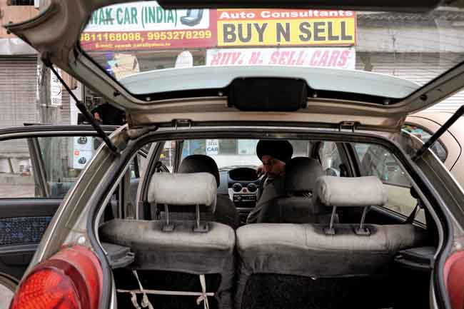 Things to check when buying a used car