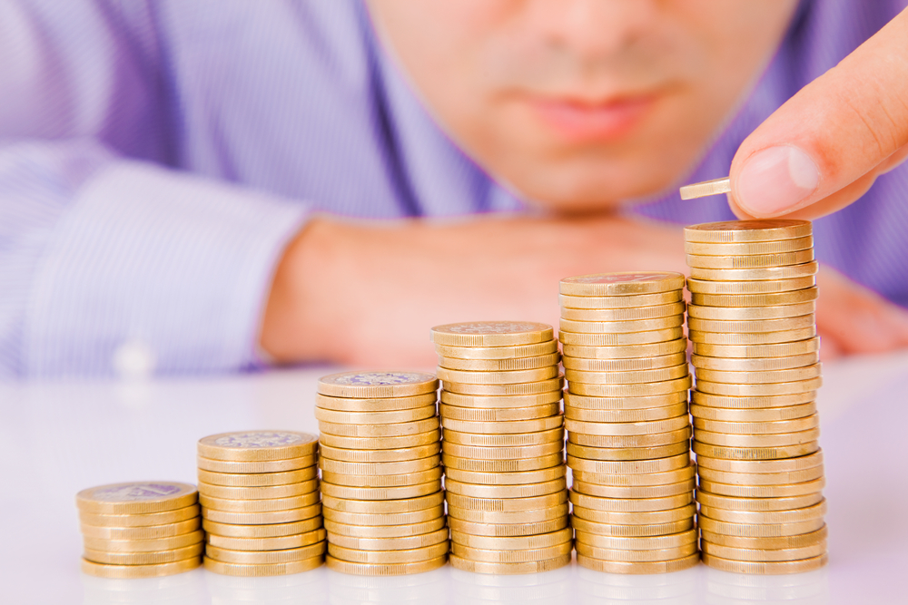 Hybrid Funds Gather Steam as Investors Swarm In