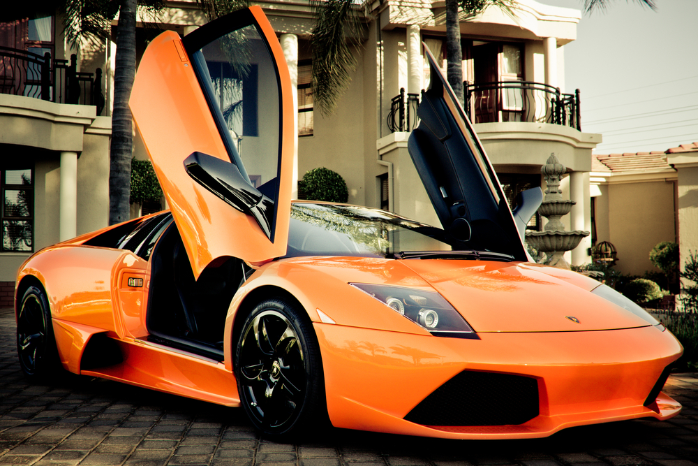 Lamborghini Launches Huracán EVO Rear-Wheel Drive Spyder for Rs 3.54 Cr