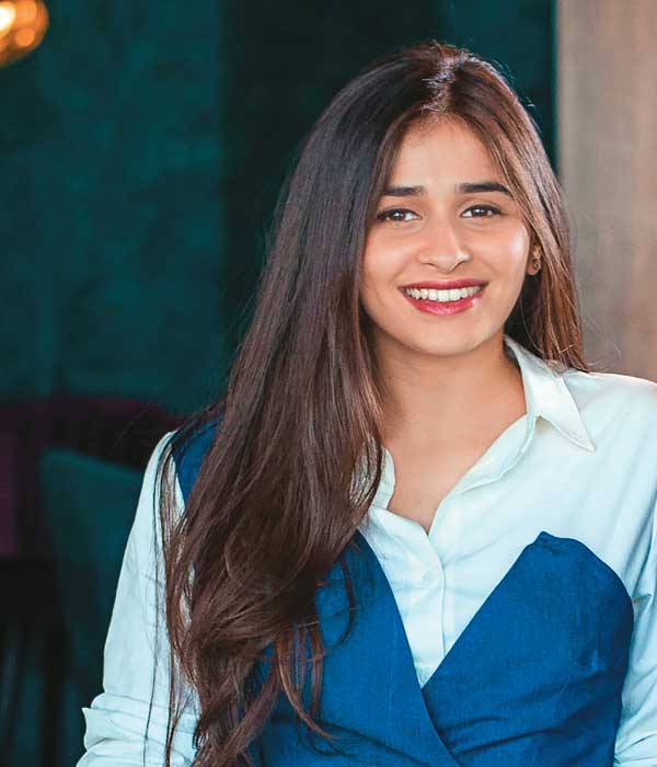 Hena Jain Tatia, StuCred