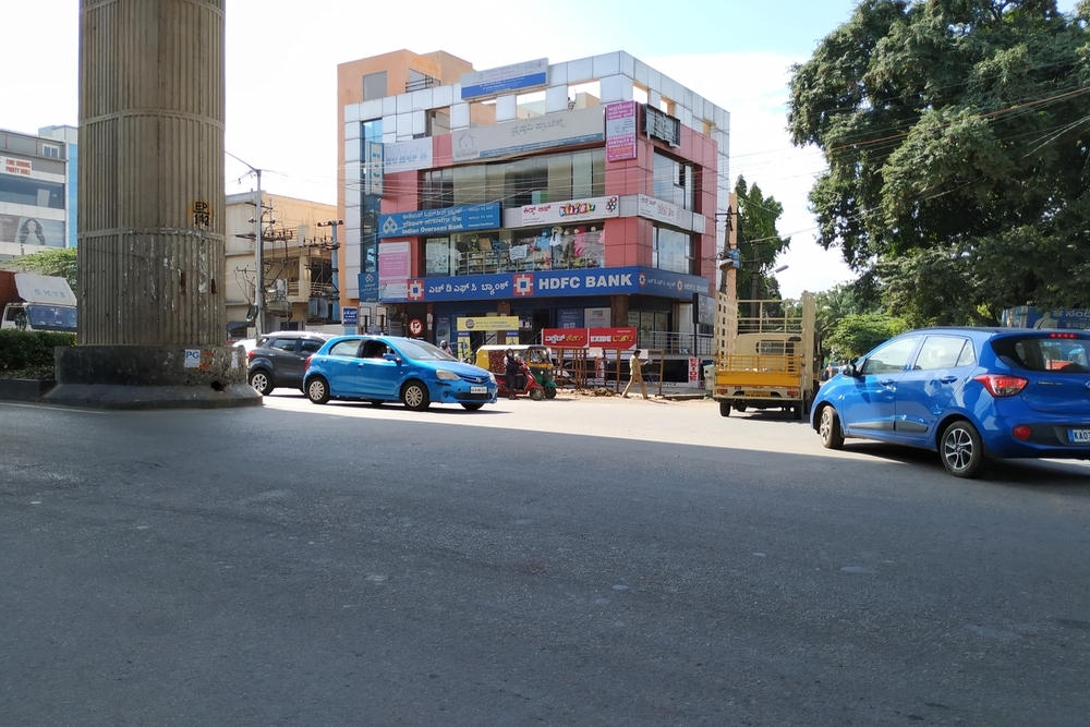 Sebi Slaps Rs 1 Cr Fine On HDFC Bank In BRH Wealth Kreators Case