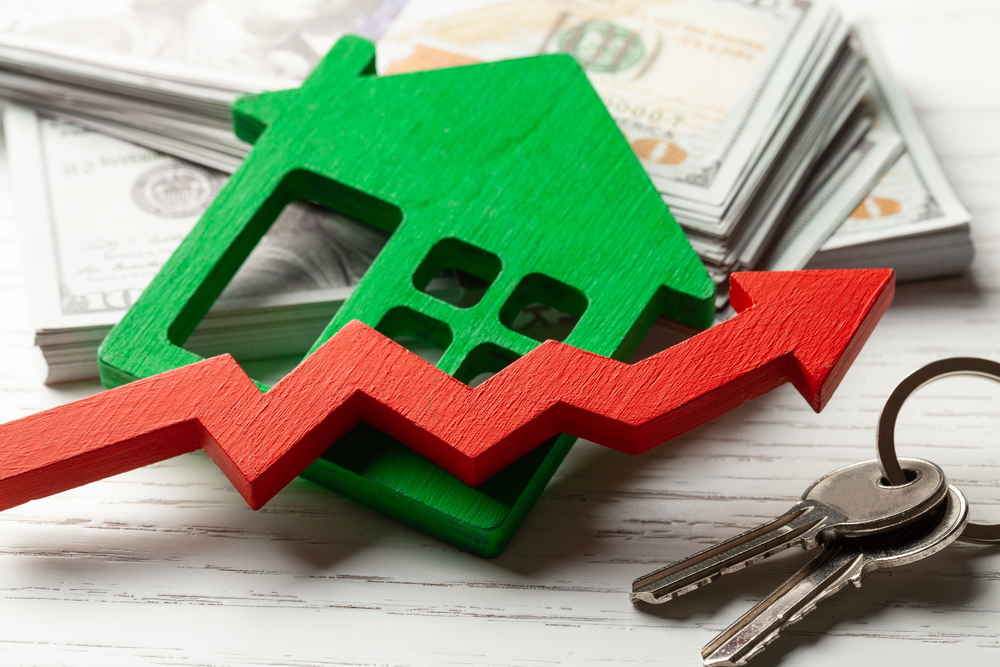 Restricted New Supply Helps Noida, Greater Noida Shed Unsold Stock