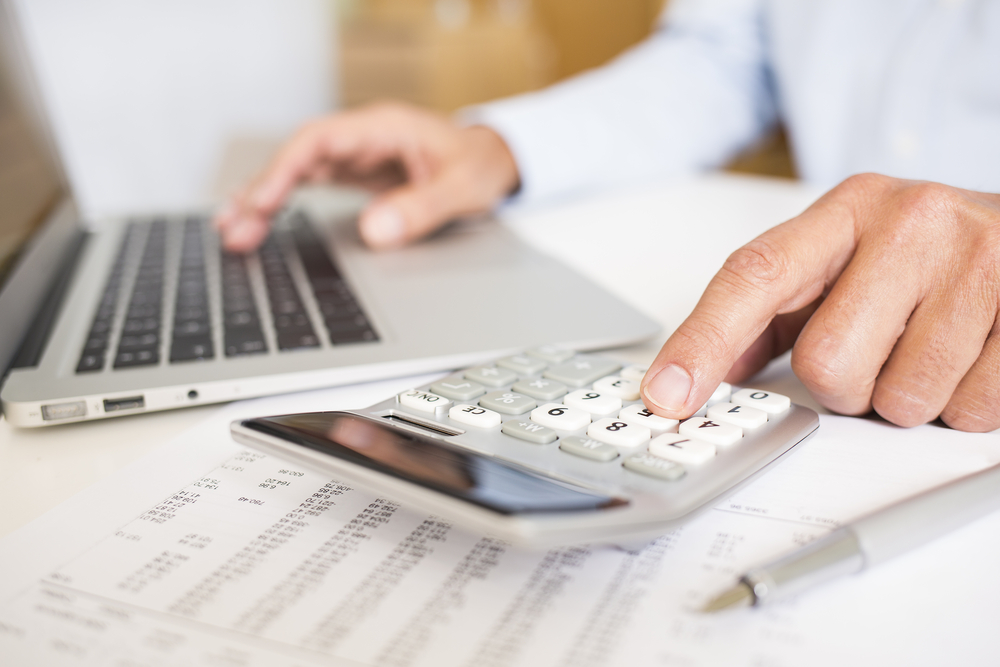 Two Common Financial Calculators You Could Use