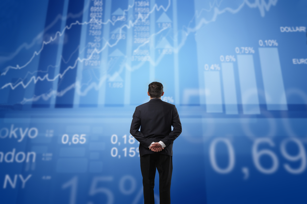 Sensex Plunges Over 350 Pts Amid Negative Cues